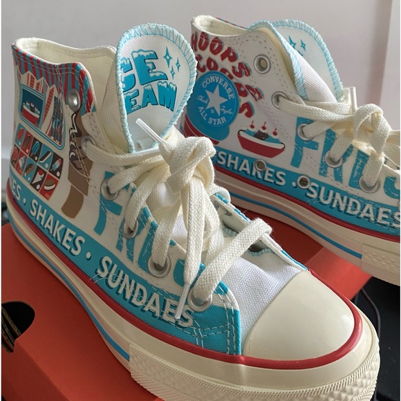 Converse Kids’ Chucks - Picture 5 of 6